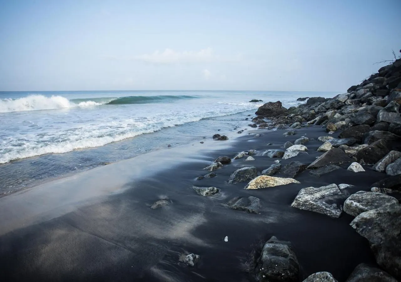 Ocean View Beach Villa Varkala By Voye Homes Resort